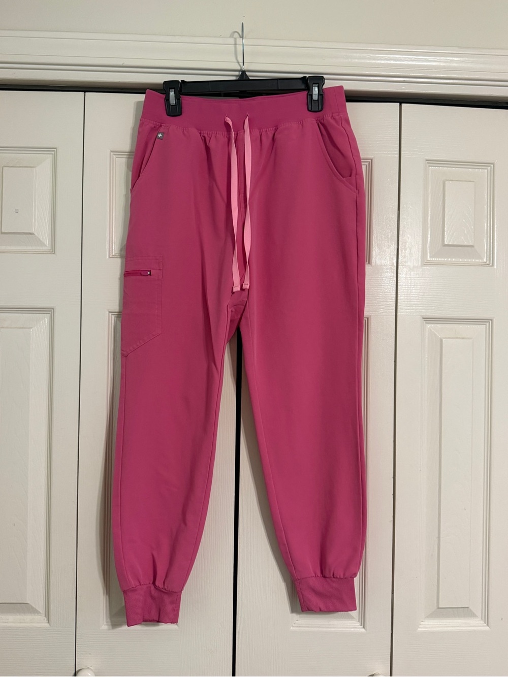 FIGS F’n Pink Zamora Joggers